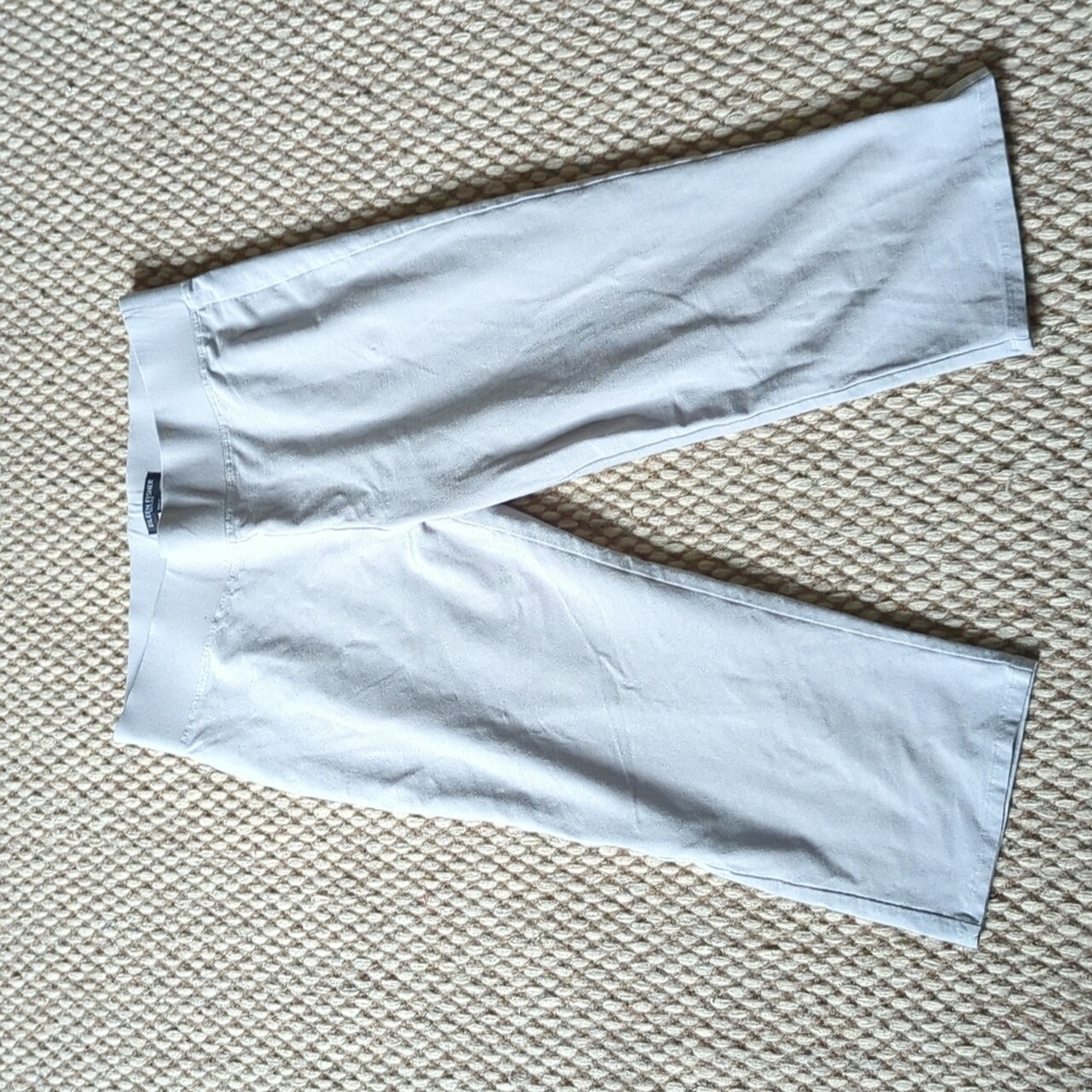 Eileen Fisher cropped light gray pants